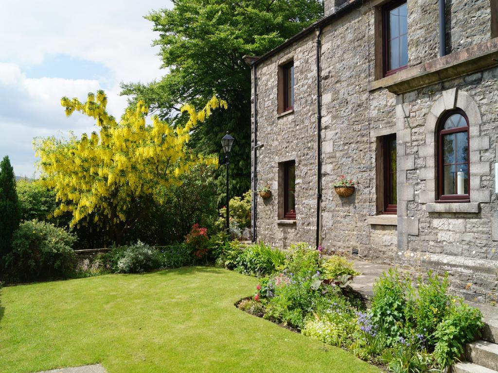 Tranna Hill Acomodação com café da manhã Kirkby Stephen Exterior foto